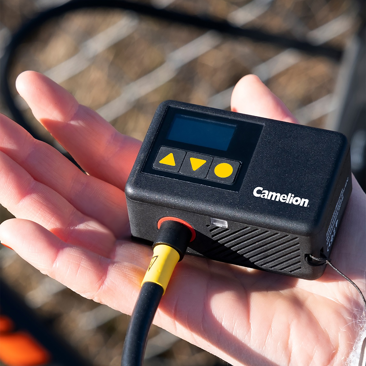 Rechargeable Bicycle Air Compressor - Image 3